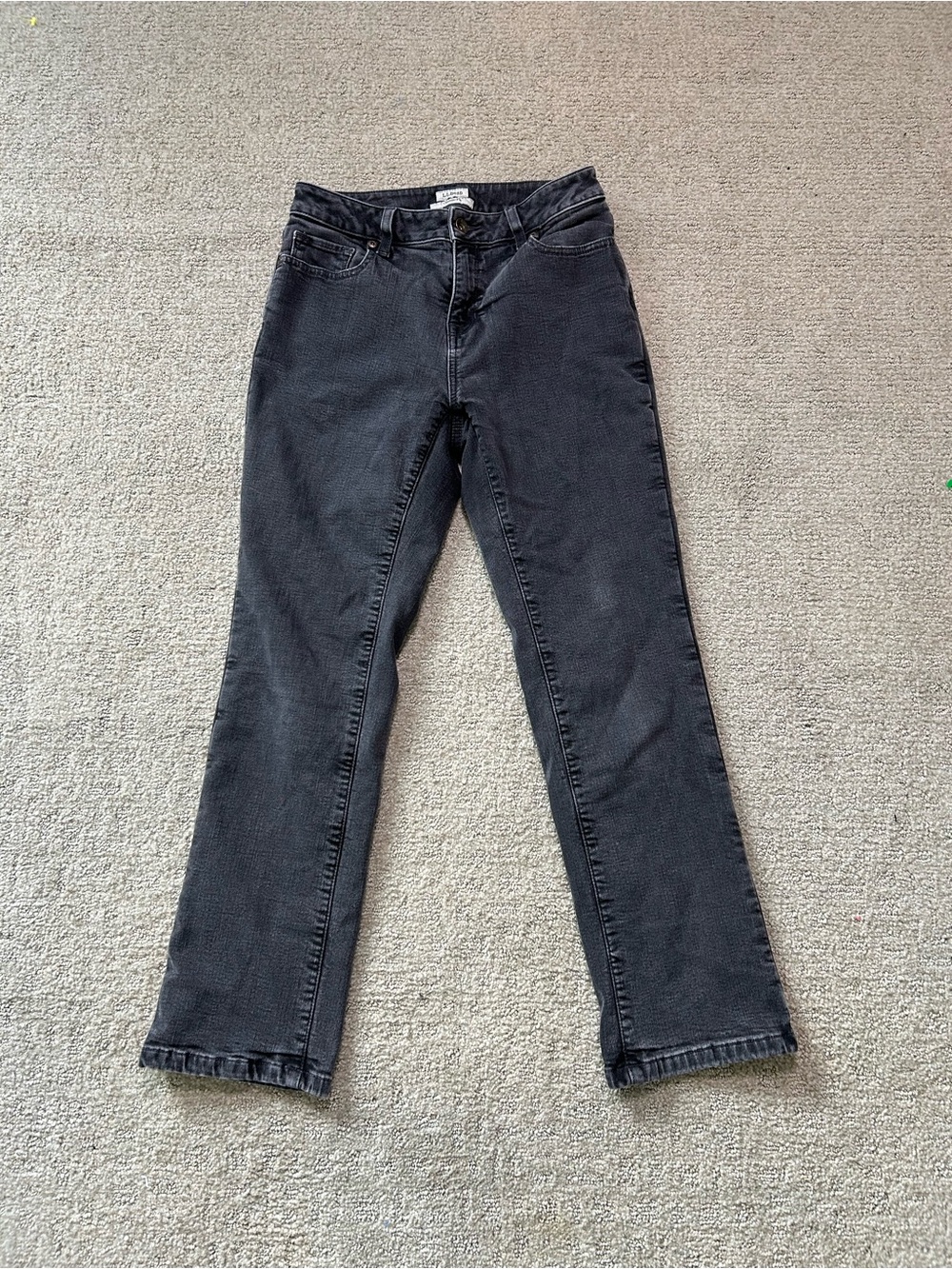 LL Bean Women’s Fleece Lined Jeans Sz 6 Pet Classic Fit Black Denim Blue Lining